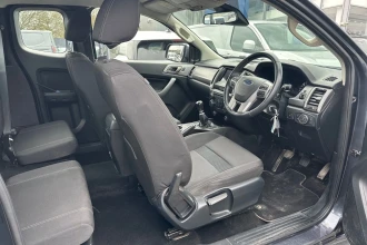 Vehicle Thumbnail 4