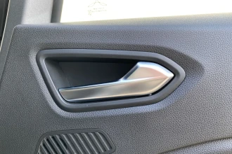 Vehicle Thumbnail 17