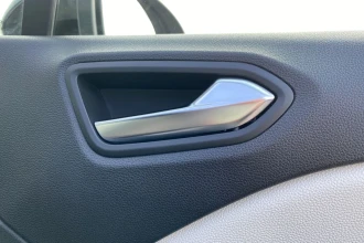Vehicle Thumbnail 21