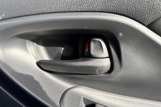 Vehicle Thumbnail 23