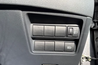 Vehicle Thumbnail 28