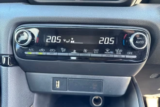 Vehicle Thumbnail 33