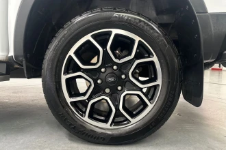 Vehicle Thumbnail 18