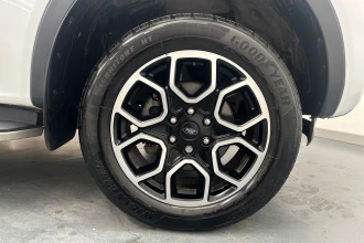 Vehicle Thumbnail 28