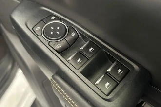 Vehicle Thumbnail 30