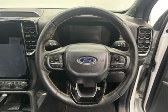 Vehicle Thumbnail 32