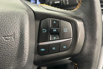 Vehicle Thumbnail 34