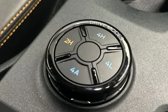 Vehicle Thumbnail 36