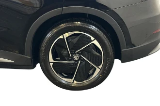 Vehicle Thumbnail 11