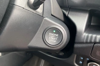 Vehicle Thumbnail 32