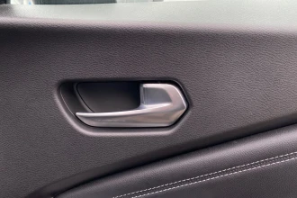 Vehicle Thumbnail 26