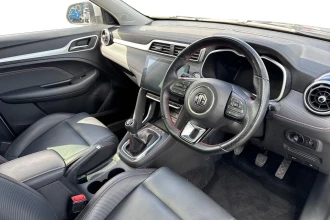 Vehicle Thumbnail 12
