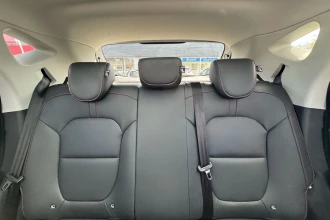 Vehicle Thumbnail 44