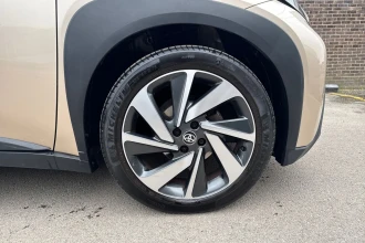 Vehicle Thumbnail 18