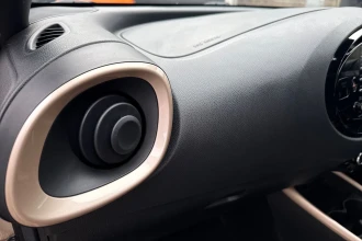 Vehicle Thumbnail 26