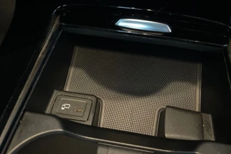 Vehicle Thumbnail 26