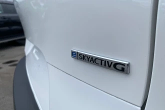 Vehicle Thumbnail 20