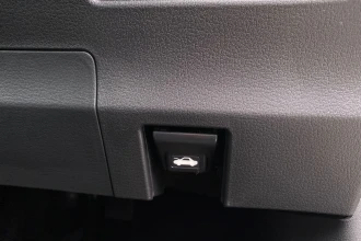 Vehicle Thumbnail 26