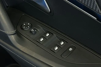 Vehicle Thumbnail 25