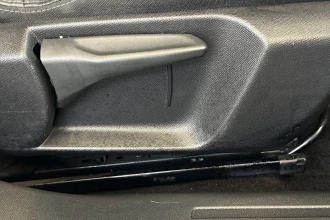 Vehicle Thumbnail 26