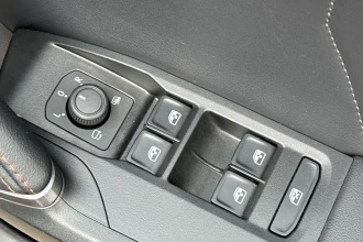 Vehicle Thumbnail 47