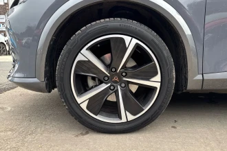 Vehicle Thumbnail 11