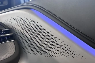 Vehicle Thumbnail 48