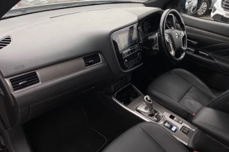 Vehicle Thumbnail 14