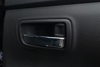 Vehicle Thumbnail 26