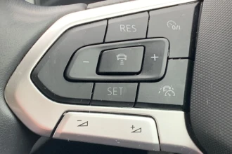 Vehicle Thumbnail 36