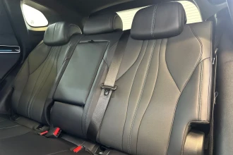 Vehicle Thumbnail 16