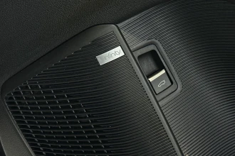 Vehicle Thumbnail 25