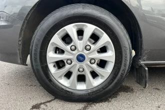 Vehicle Thumbnail 33