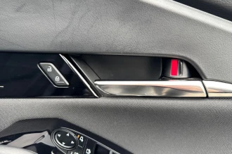 Vehicle Thumbnail 27