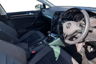 Vehicle Thumbnail 12