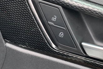 Vehicle Thumbnail 35