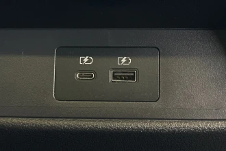 Vehicle Thumbnail 26