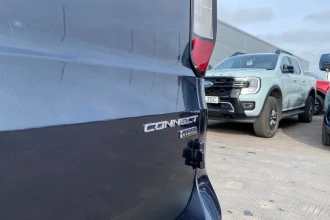 Vehicle Thumbnail 16