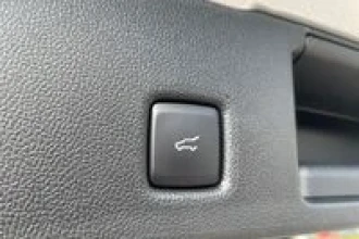 Vehicle Thumbnail 26