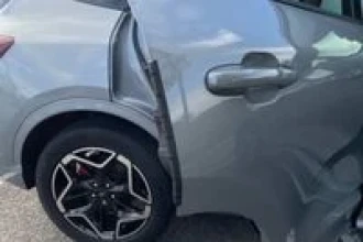 Vehicle Thumbnail 30