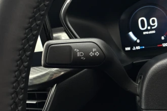 Vehicle Thumbnail 36