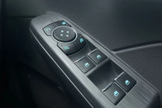 Vehicle Thumbnail 25