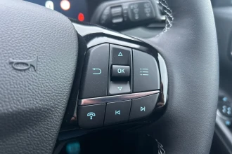 Vehicle Thumbnail 28
