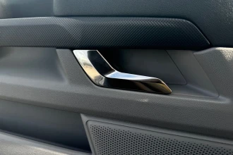 Vehicle Thumbnail 17