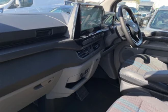 Vehicle Thumbnail 12