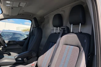Vehicle Thumbnail 13