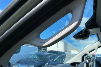Vehicle Thumbnail 19