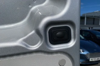 Vehicle Thumbnail 22