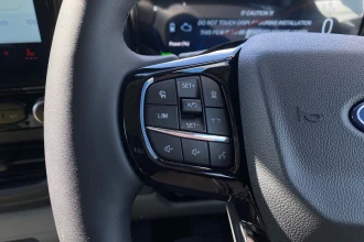 Vehicle Thumbnail 28