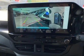 Vehicle Thumbnail 37